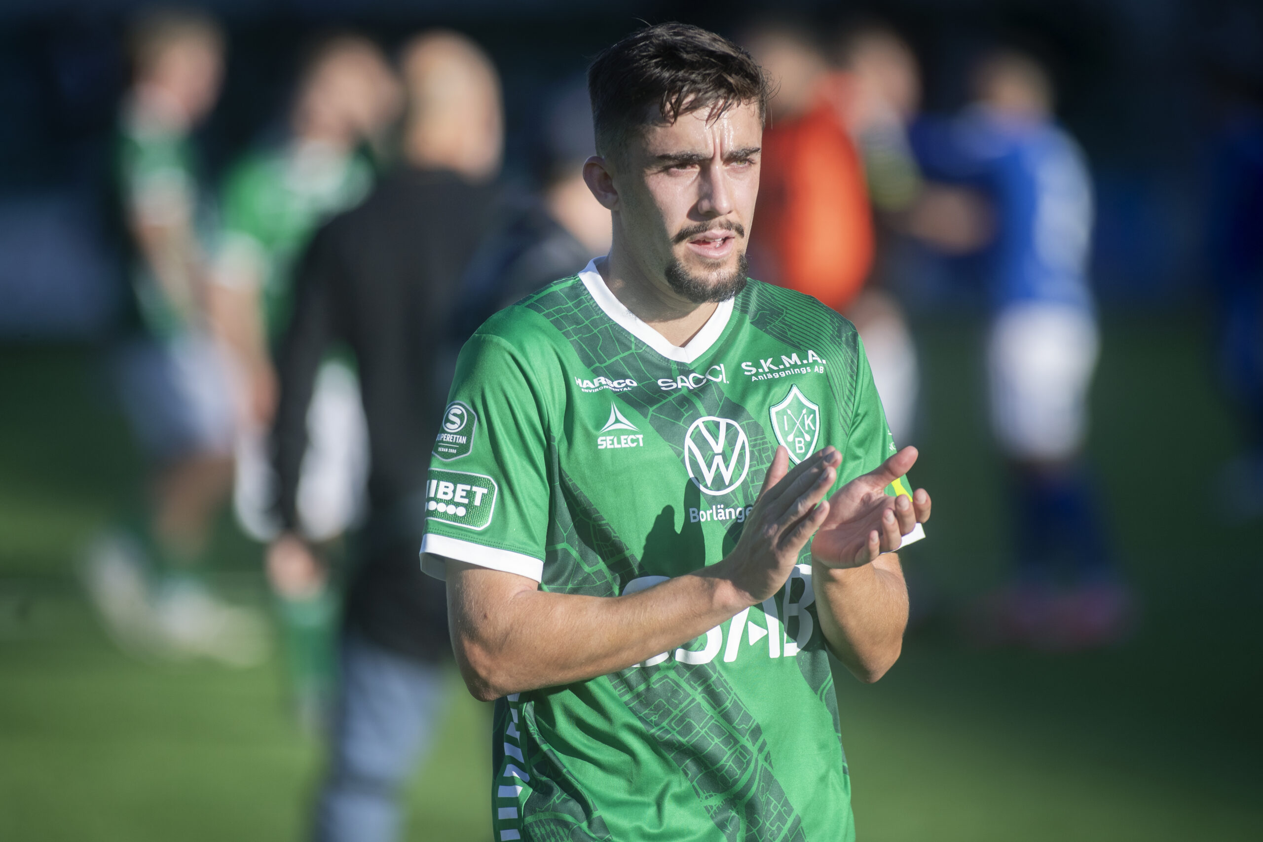 Emil Tot Wikström lämnar IK Brage