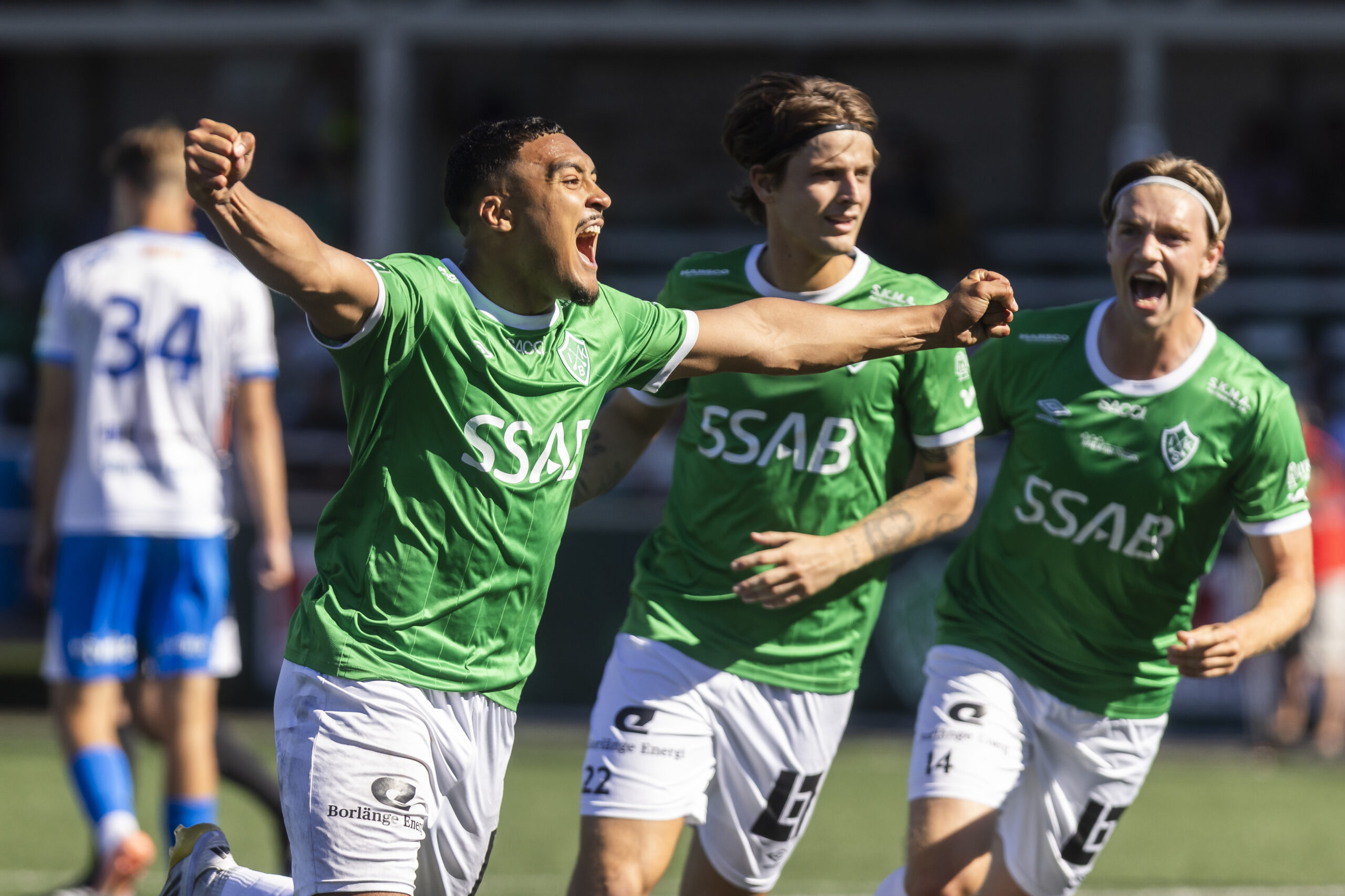 Storseger hemma på Vallen